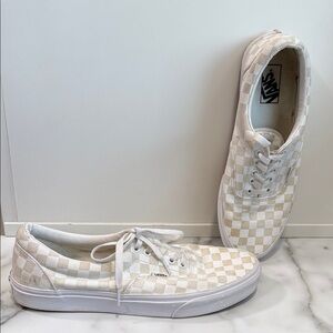 Vans Authentic Checkerboard Low Top lace up sneakers cream and white